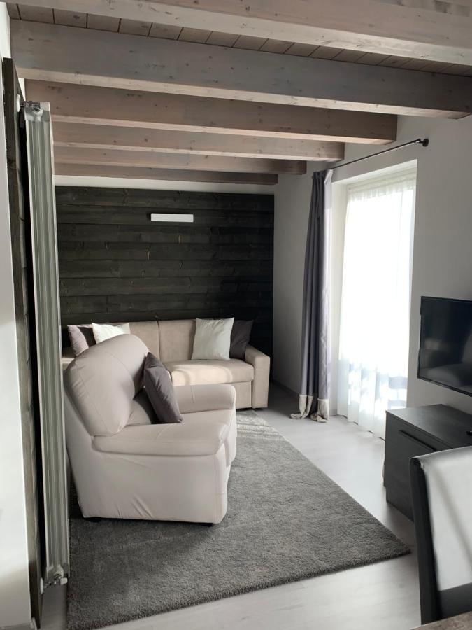 Alpin Star Apartment Temù Екстериор снимка