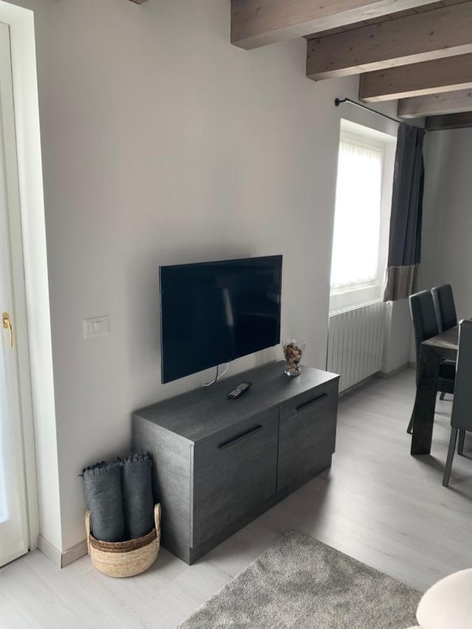 Alpin Star Apartment Temù Екстериор снимка